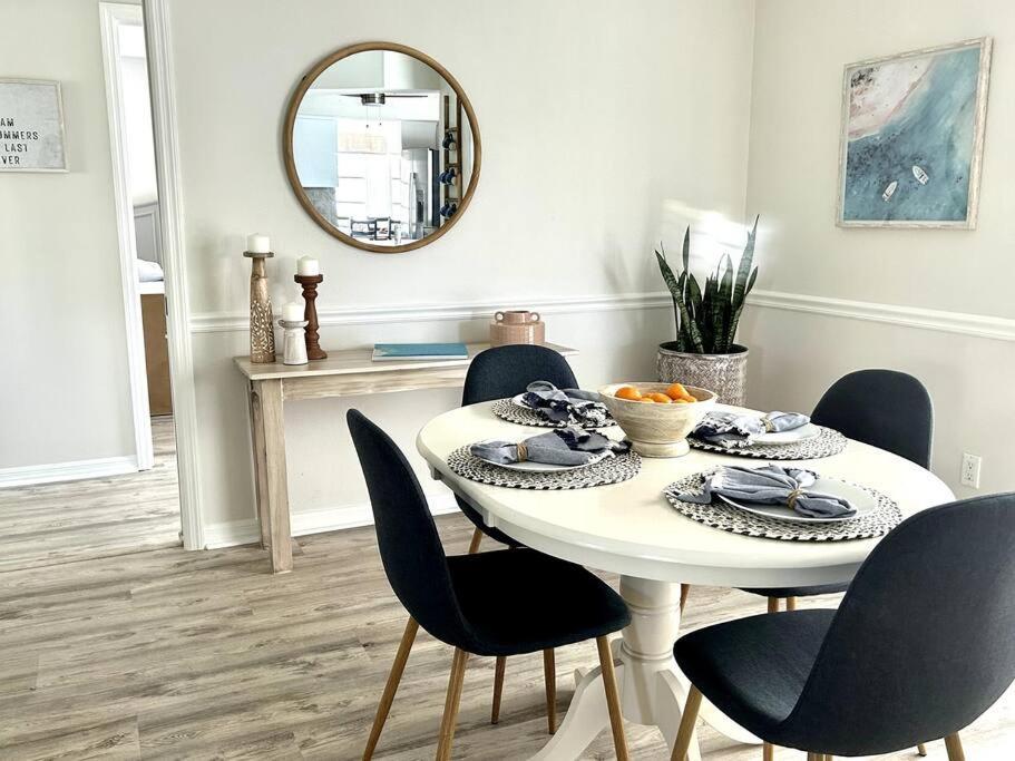 Beautiful Spacious Home! Close To Beaches - Heated Private Pool Englewood Esterno foto