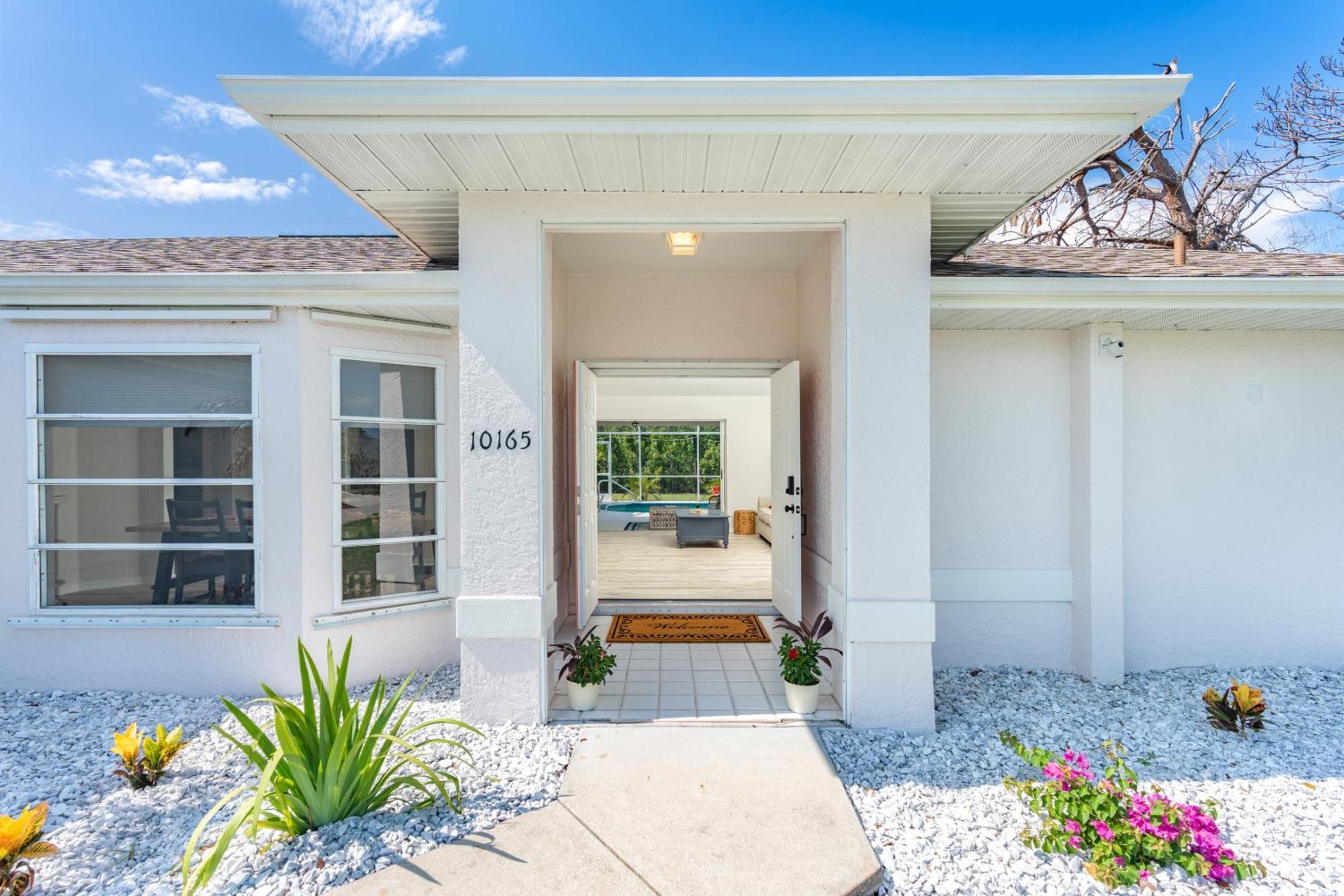 Beautiful Spacious Home! Close To Beaches - Heated Private Pool Englewood Esterno foto